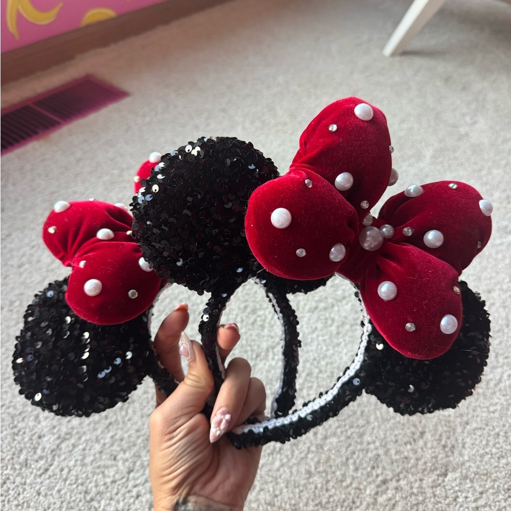 Minnie mouse Disney ears Headband x2